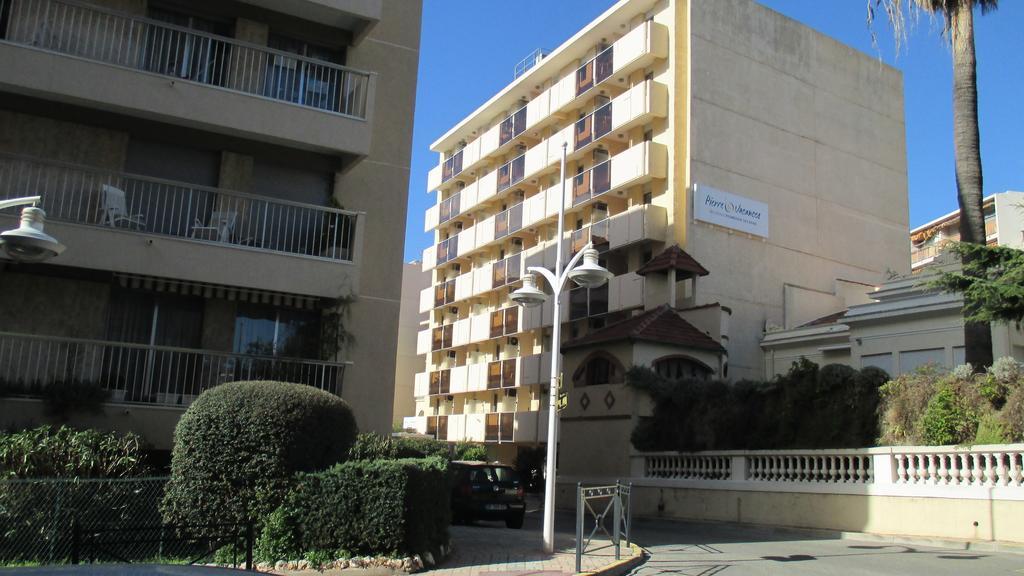 Promenade Des Bains Apartment Saint-Raphaël Δωμάτιο φωτογραφία